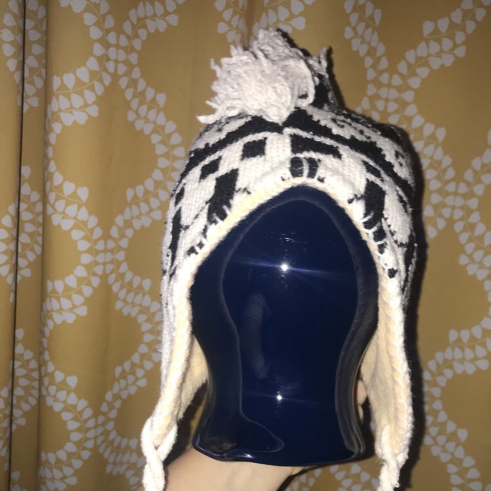 Patterned beanie - Picture 2 of 3